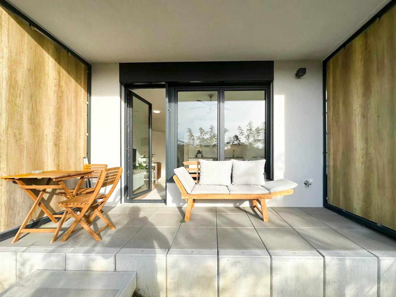 Vila Vinice Prague Exterior photo