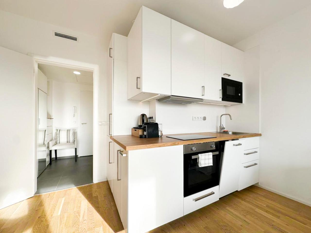 Vila Vinice Prague Exterior photo